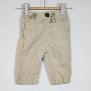 0-3M
Mini Chinos