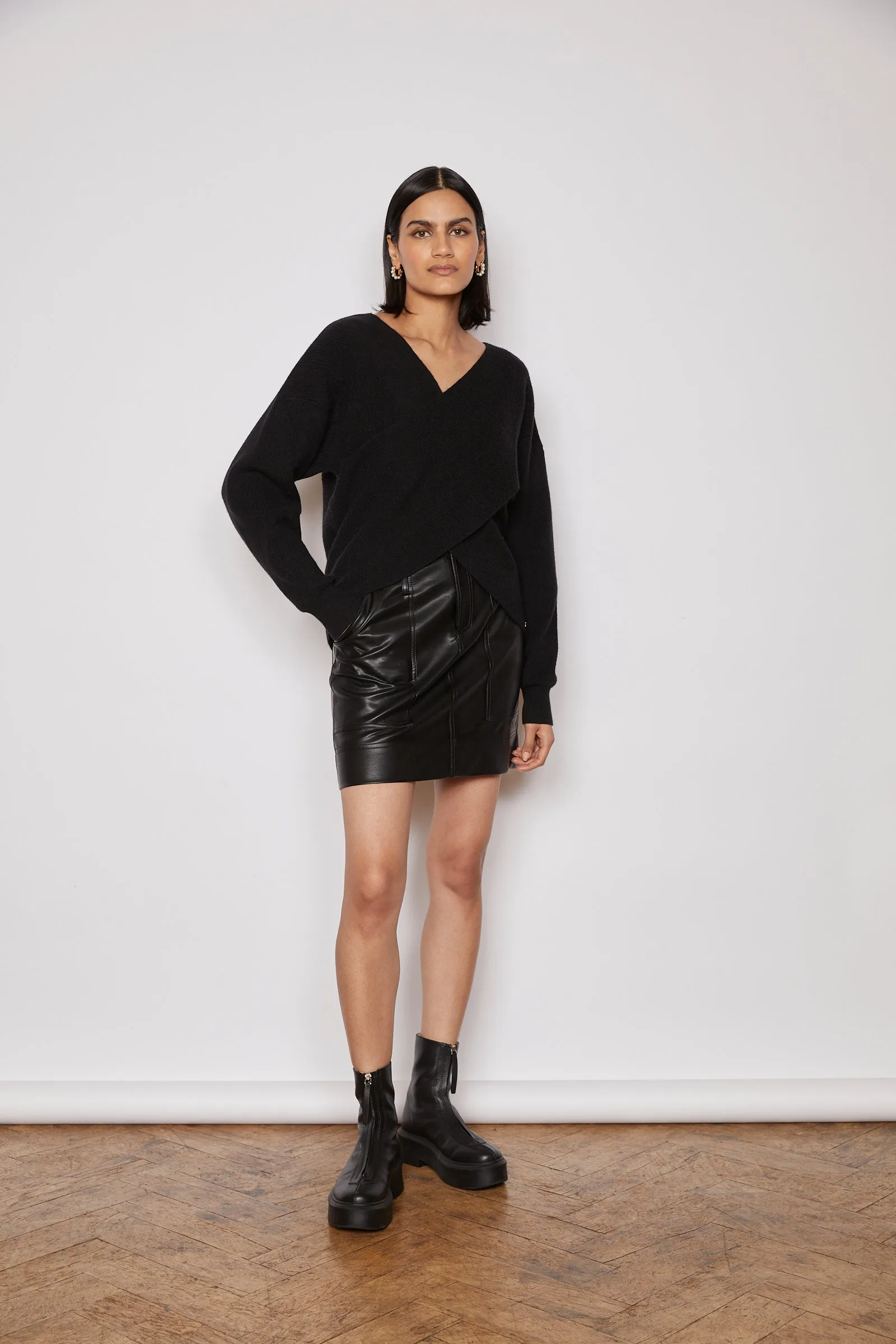 ANITA JUMPER BLACK
