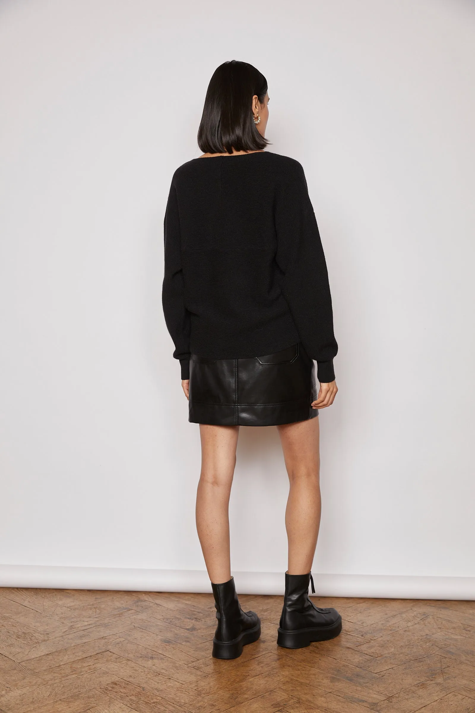 ANITA JUMPER BLACK