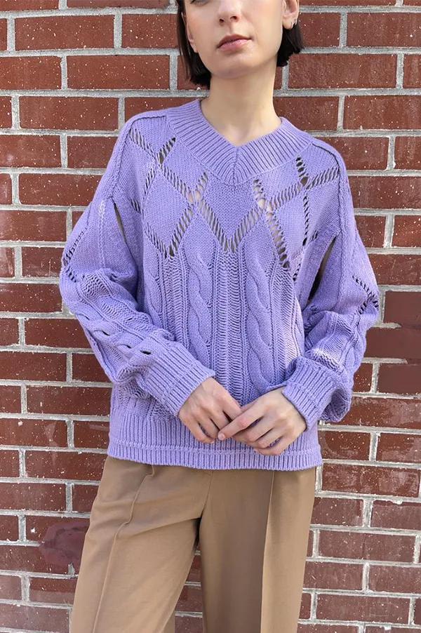 Argyle Cape V Neck in Lilac