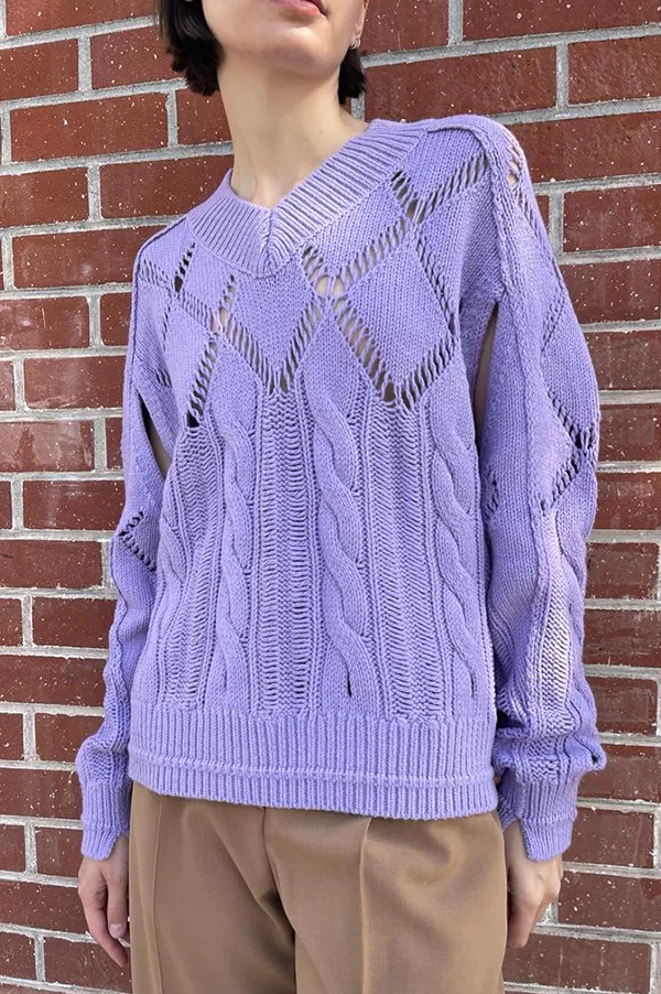 Argyle Cape V Neck in Lilac