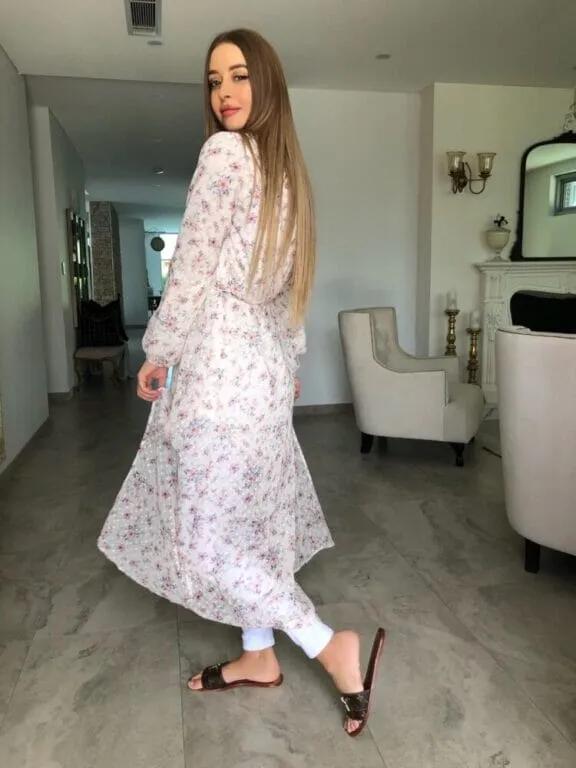 Betty B Cape