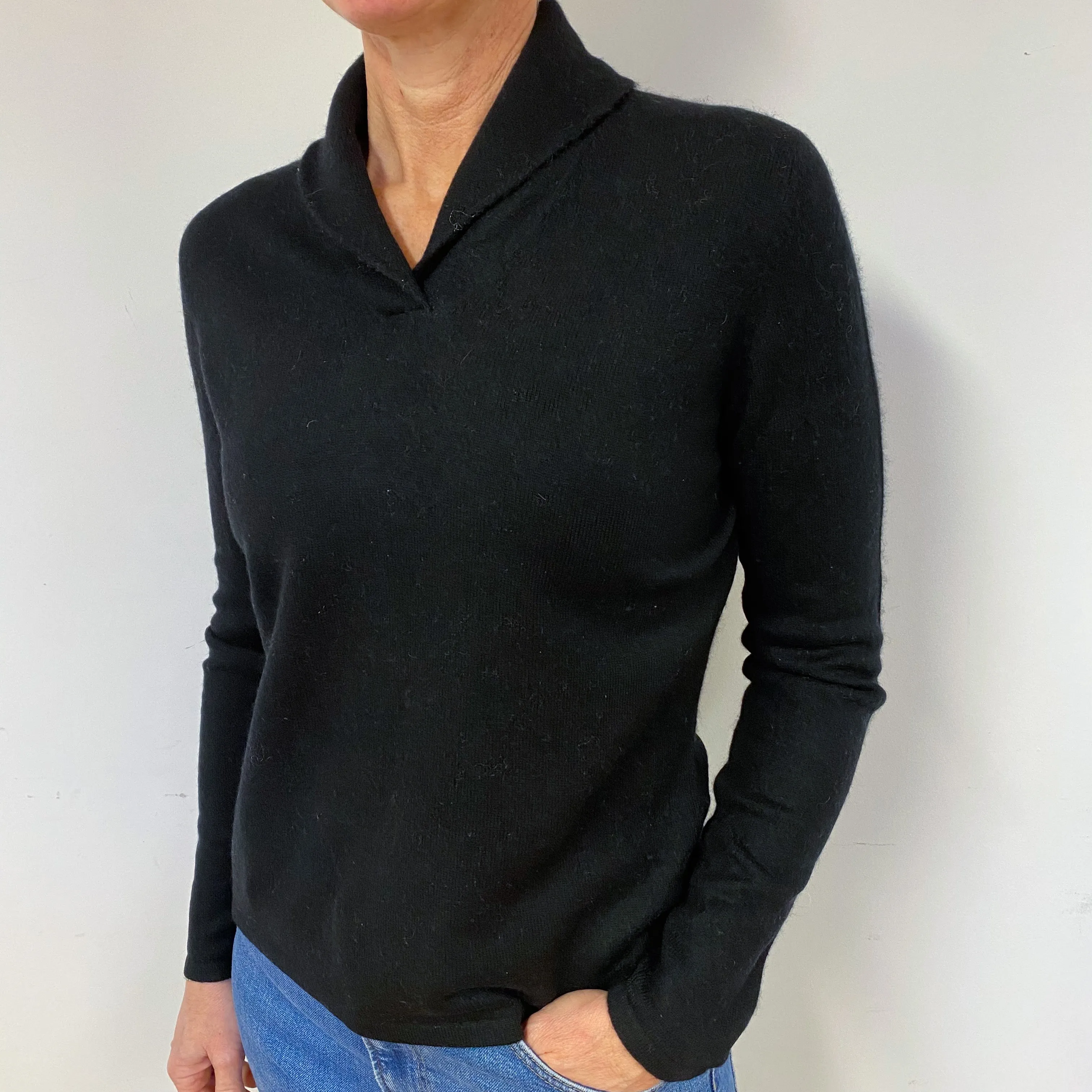 Black Shawl Collar Cashmere V-Neck Jumper Medium