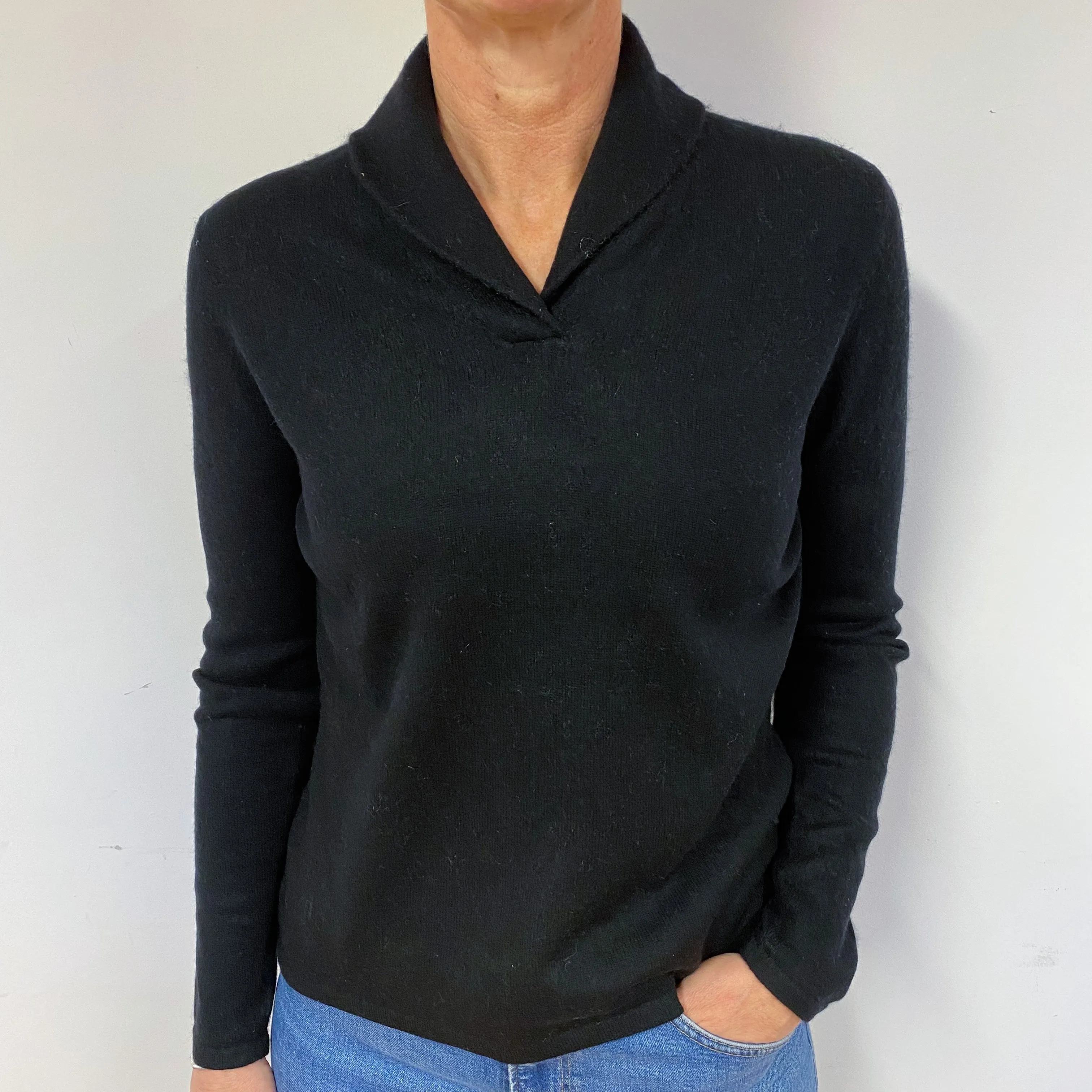 Black Shawl Collar Cashmere V-Neck Jumper Medium