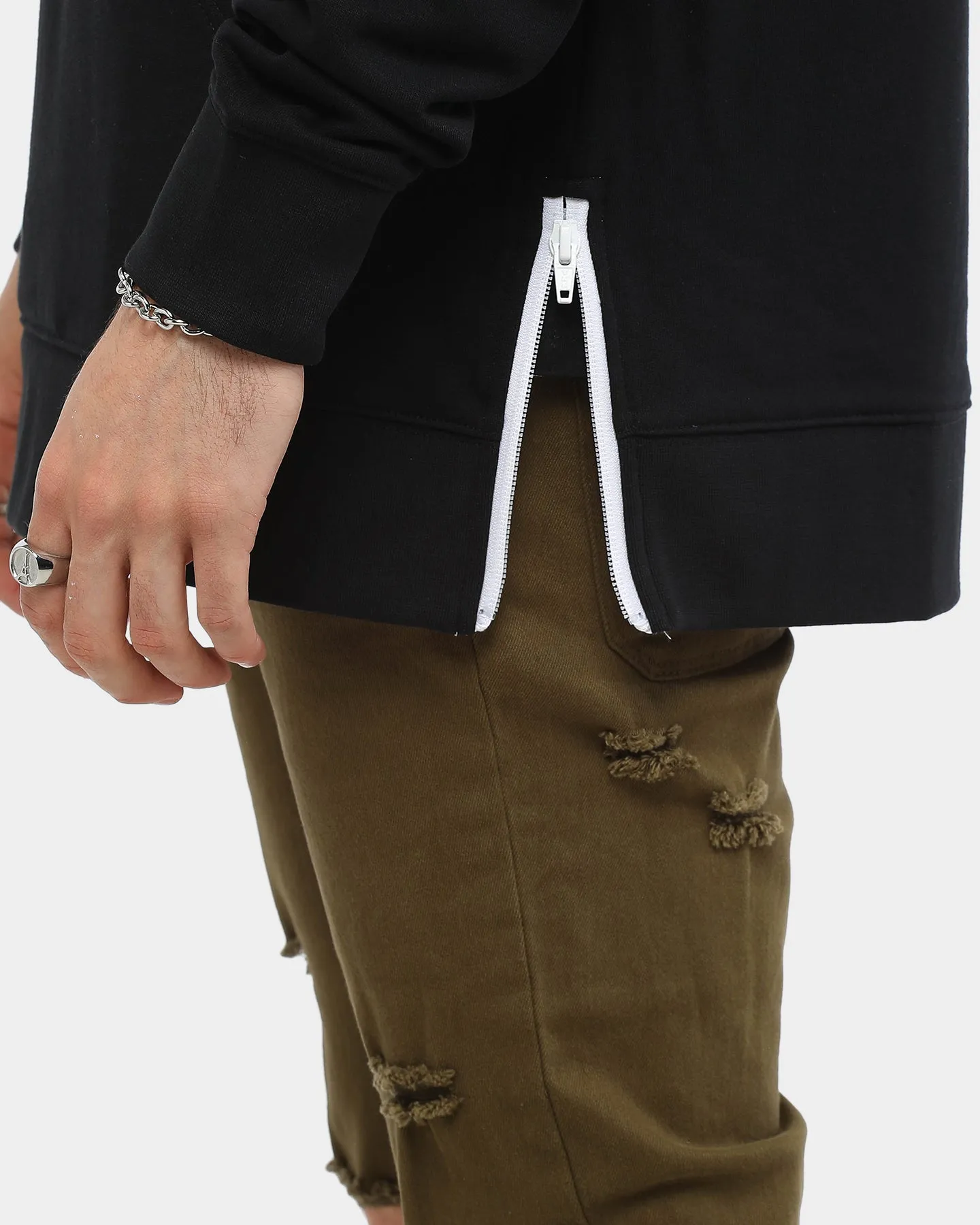 Carré Piece Hood Black/White