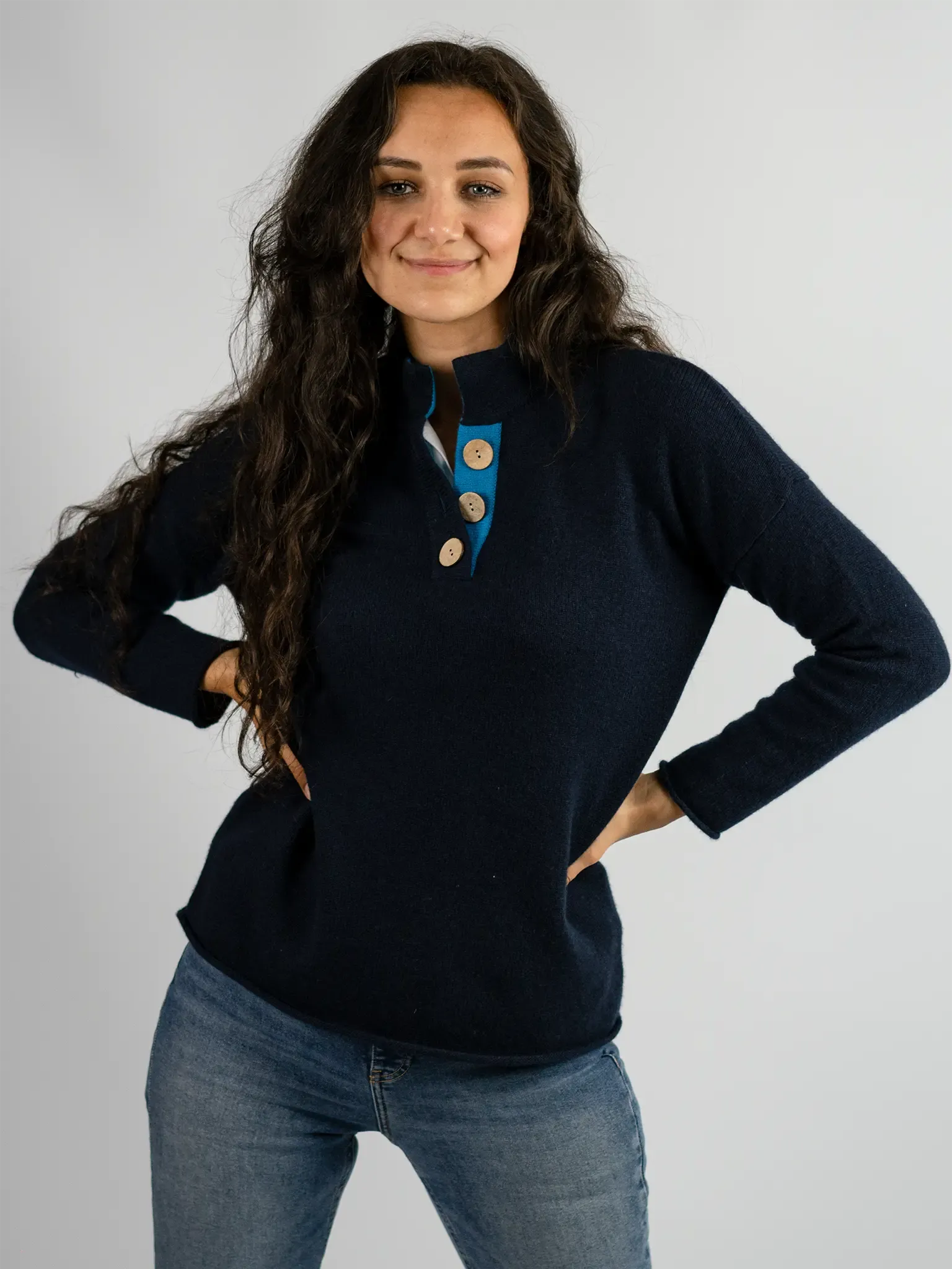 Cashmere and Merino High Collar Jumper | Navy with Turquoise