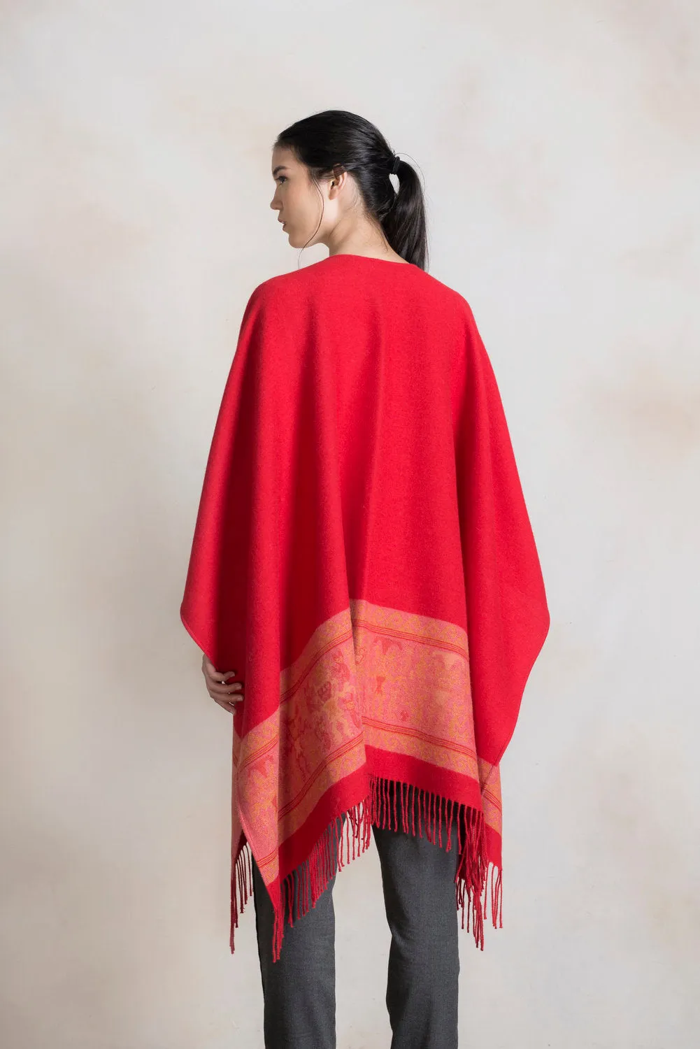 Chancay - 27 Cape Baby Alpaca Color Red