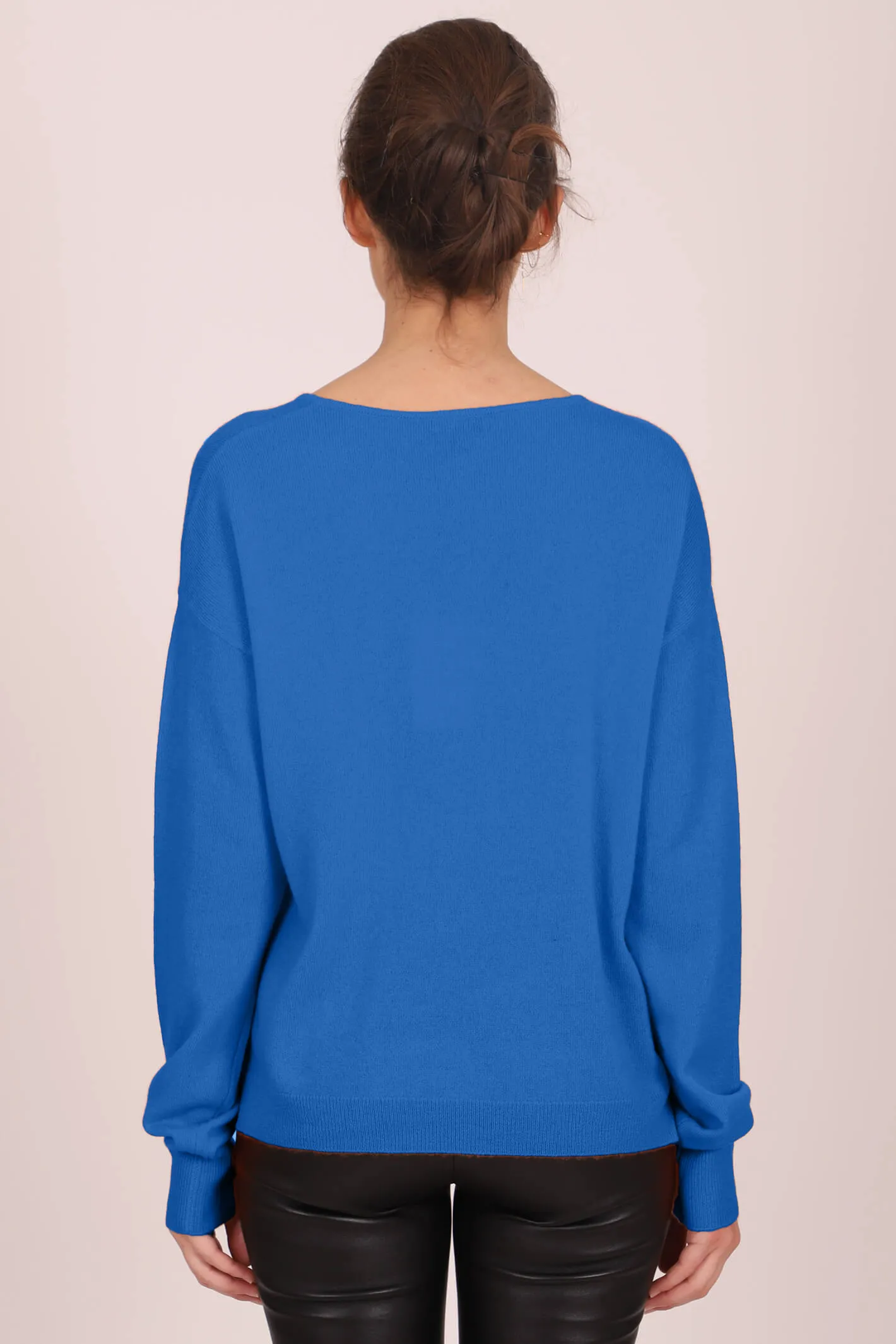 Estheme CKH943C 1247 Maya Blue V Strass Jumper