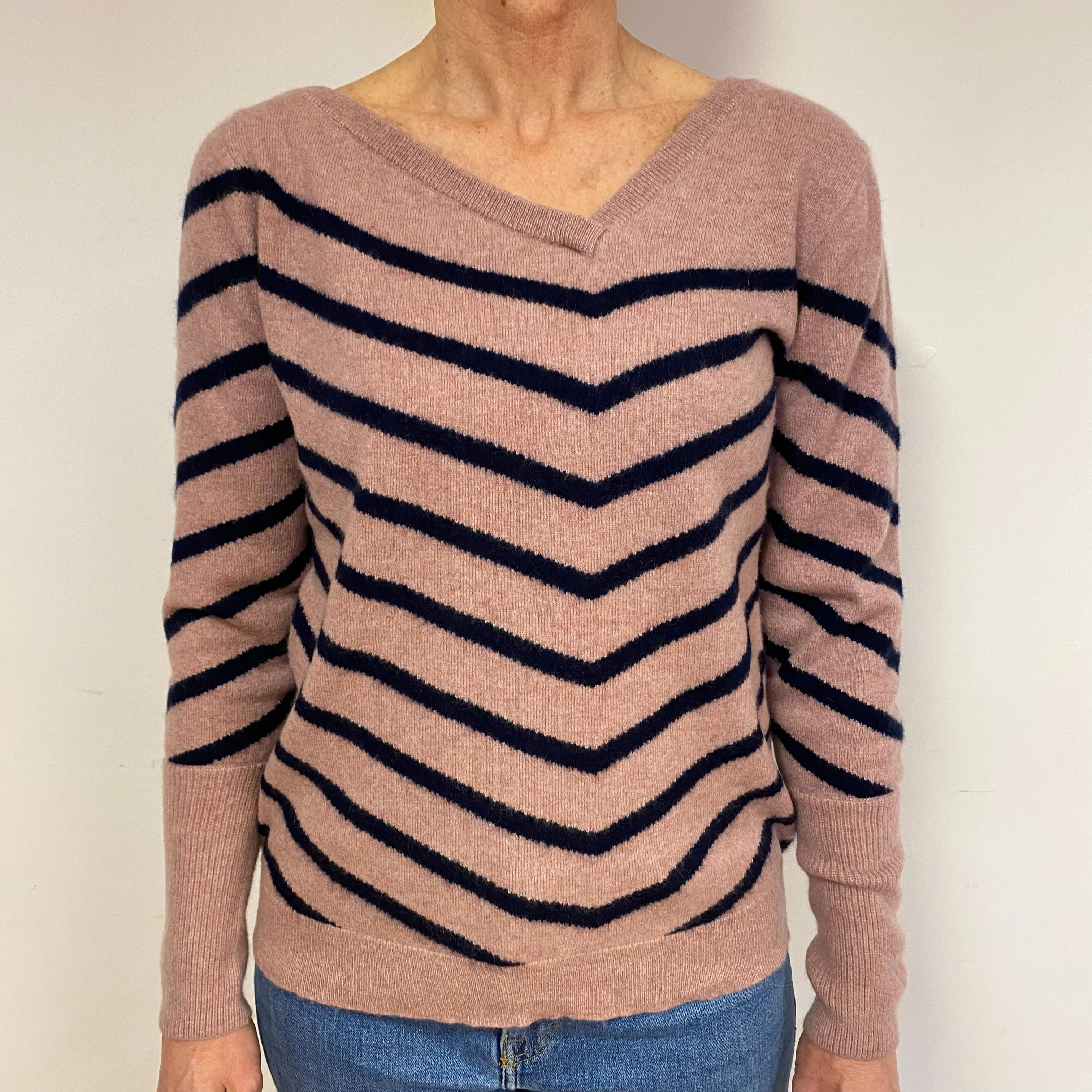 Faded Heather Pink And Navy Blue Cashmere V-Neck Jumper Medium