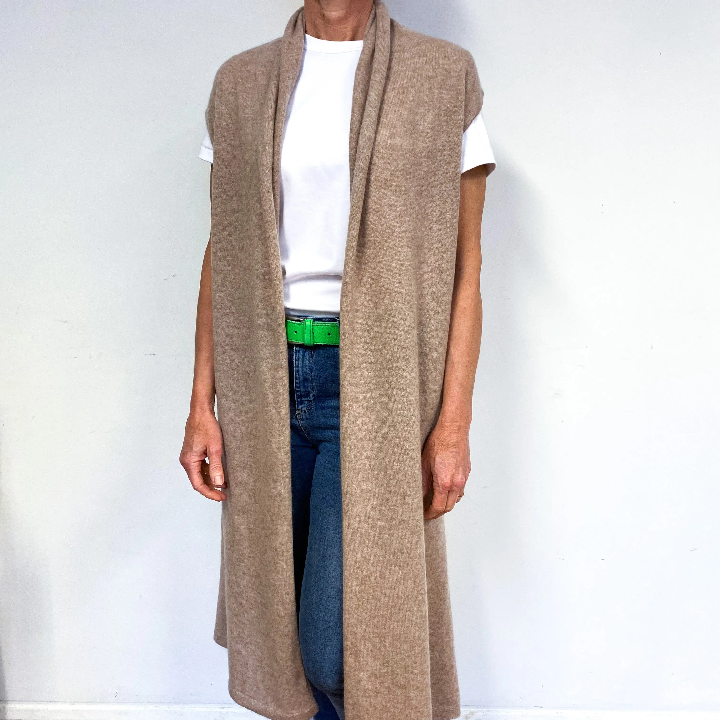 Fudge Brown Sleeveless Cashmere Edge to Edge Cardigan Medium