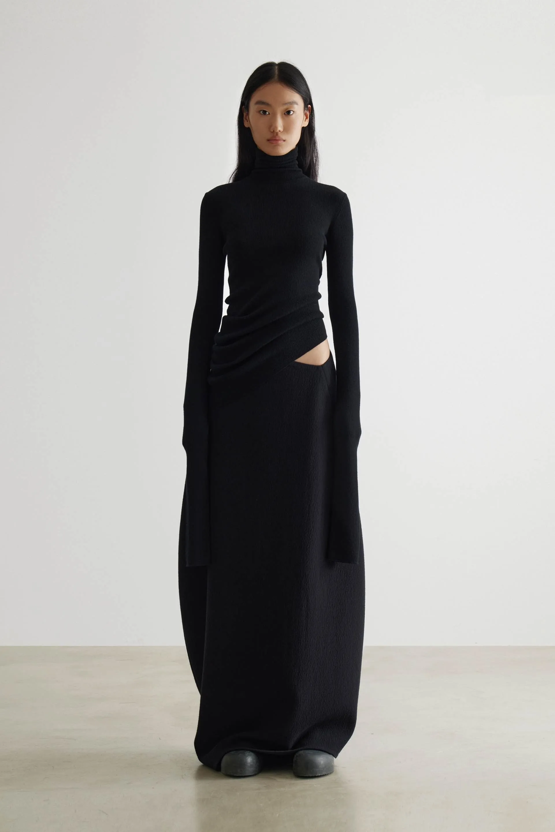 Geometric Curved Turtleneck Wool Knit Top
