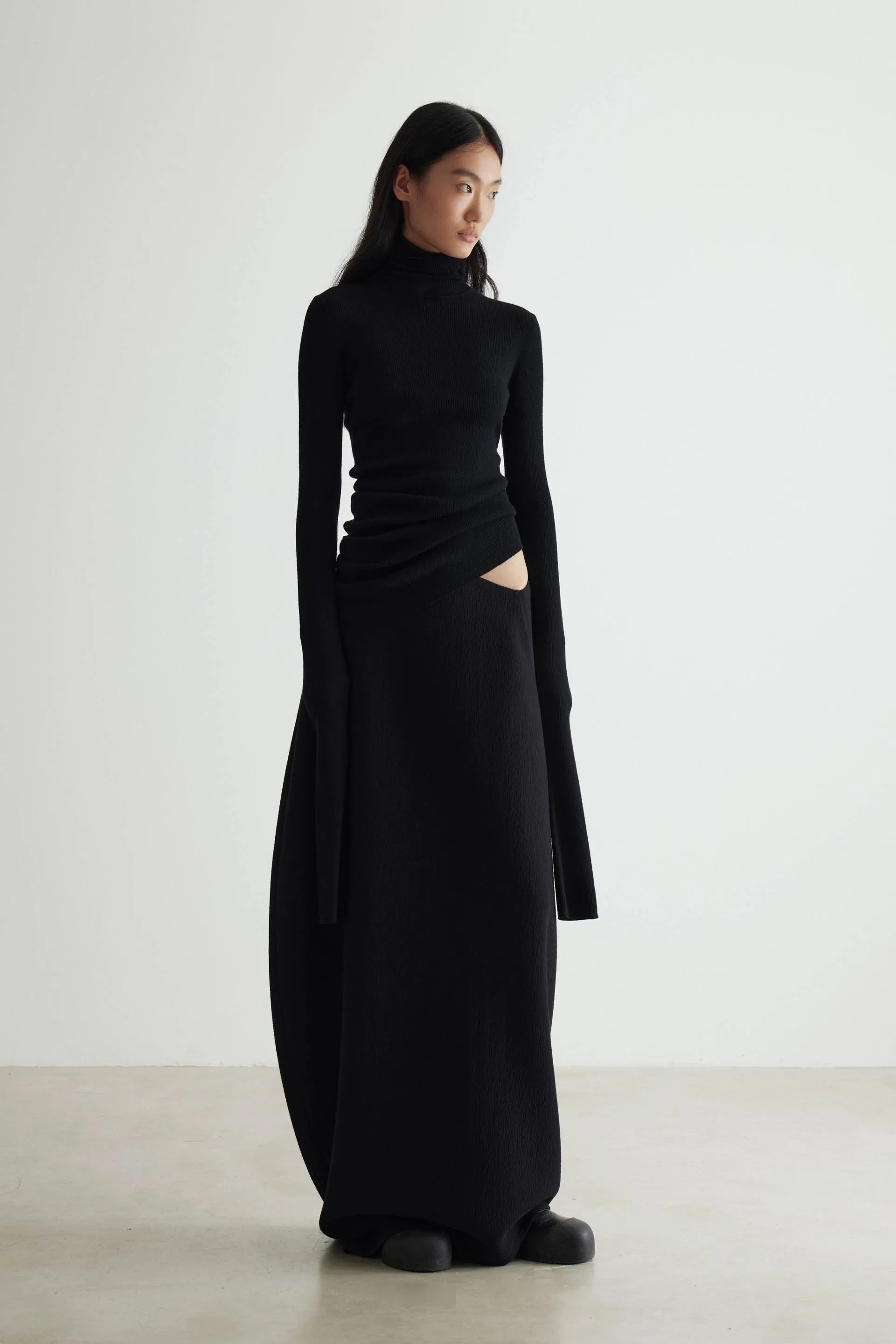 Geometric Curved Turtleneck Wool Knit Top
