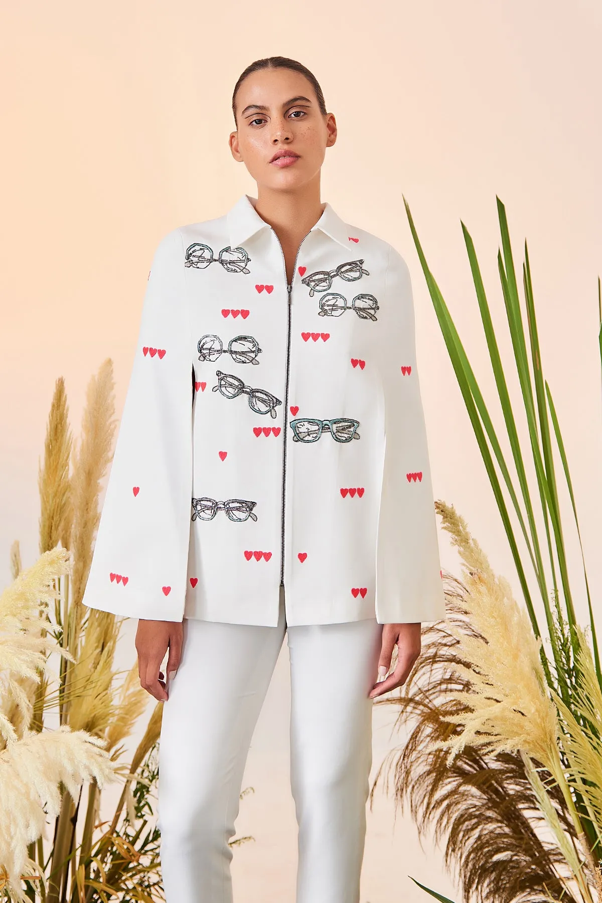 Holiday Sunglasses Cape With Narrow Pant