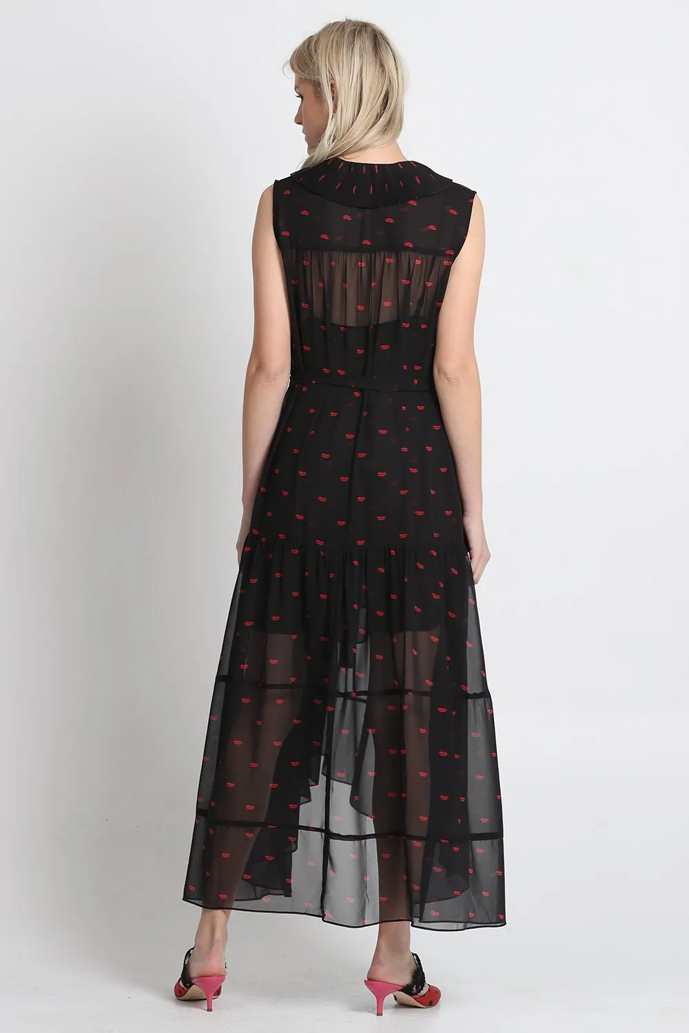 Kiss My... Dress