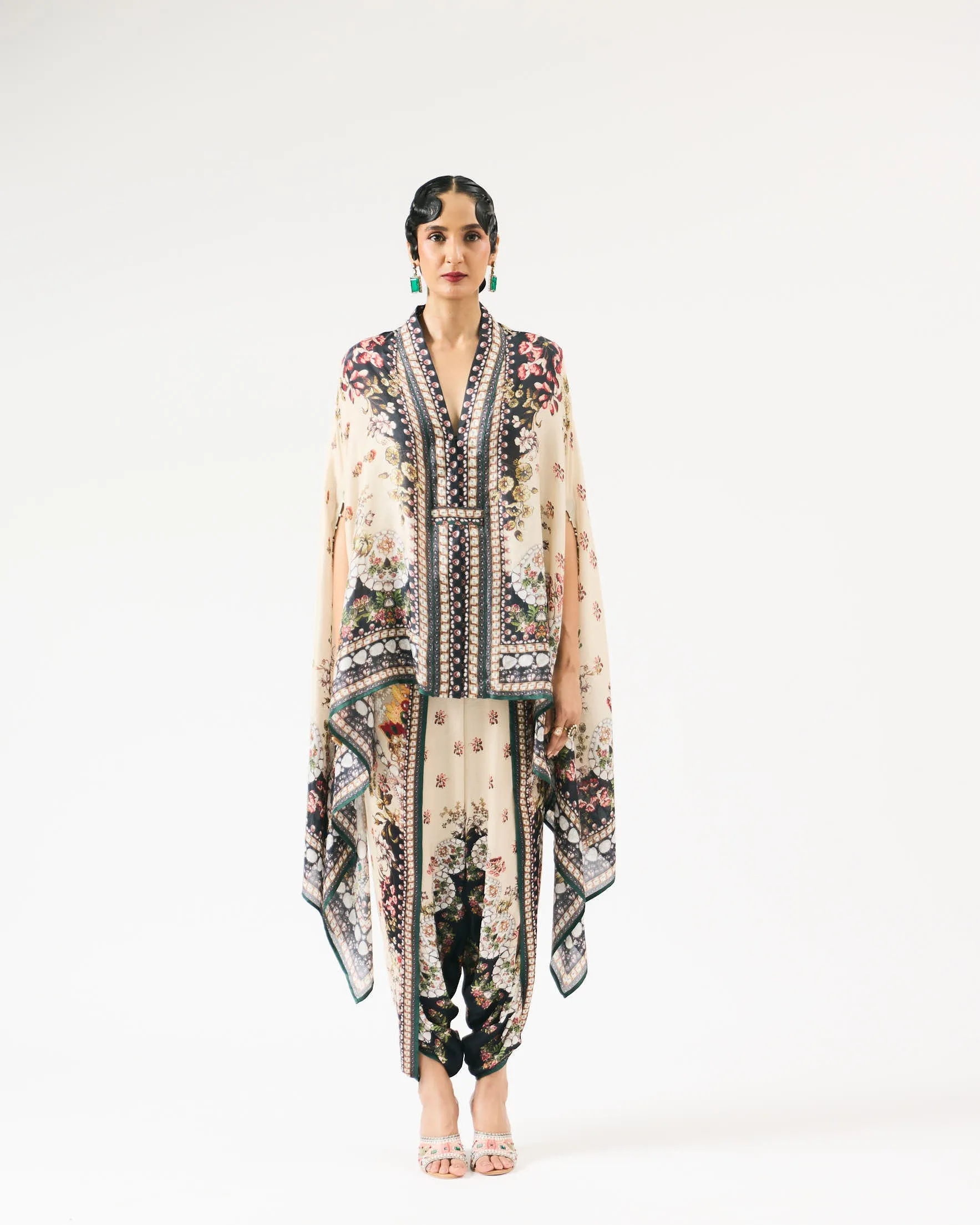NIZAM : CHLOE