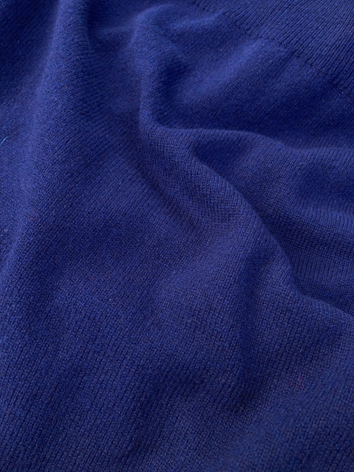 Peter Storm 1970s-80s navy proofed wool v neck neck jumper - L