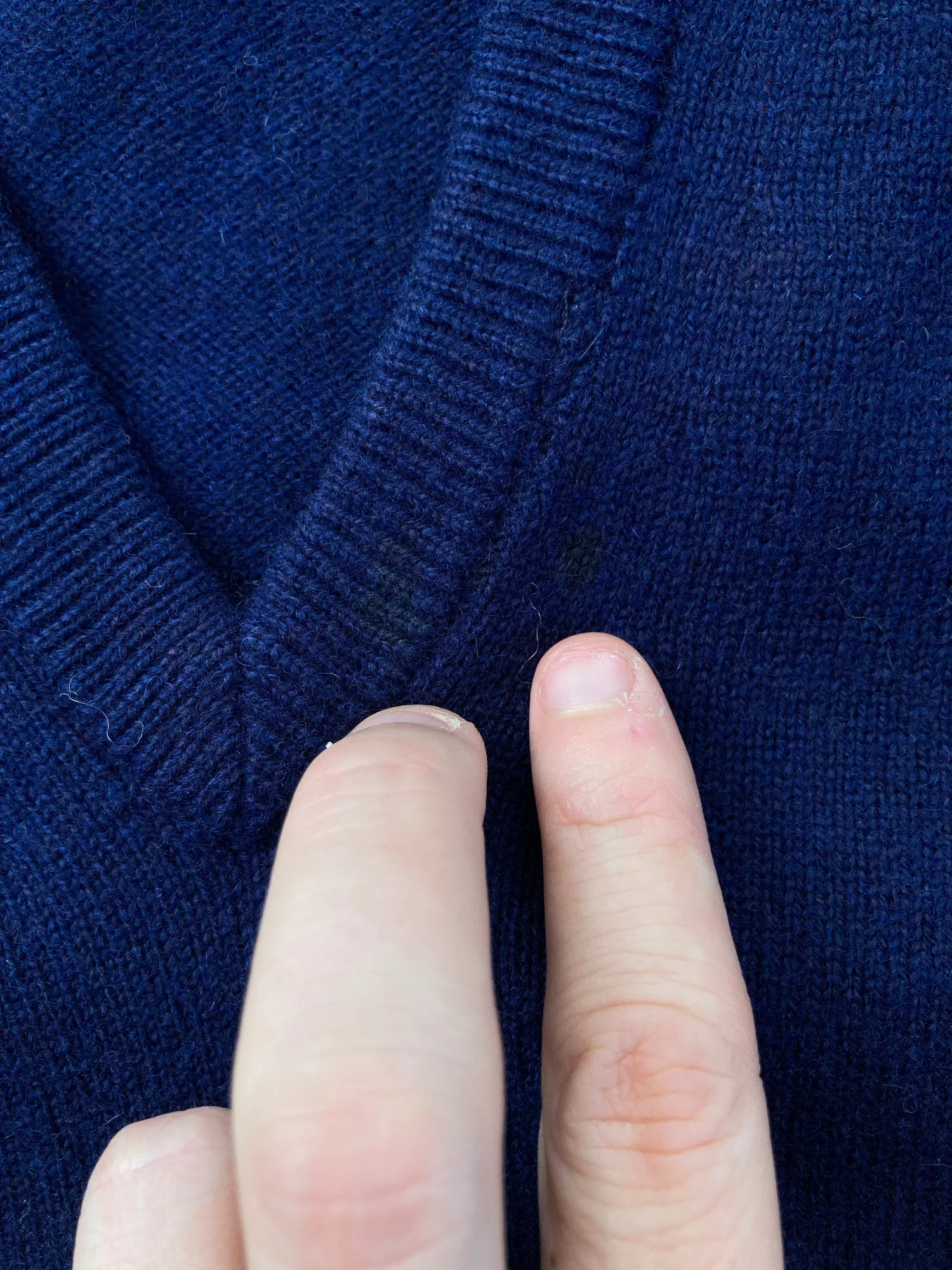 Peter Storm 1970s-80s navy proofed wool v neck neck jumper - L