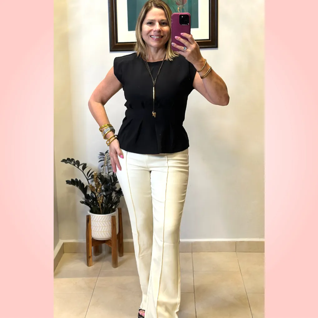 Round Neck Waist Pleated Top