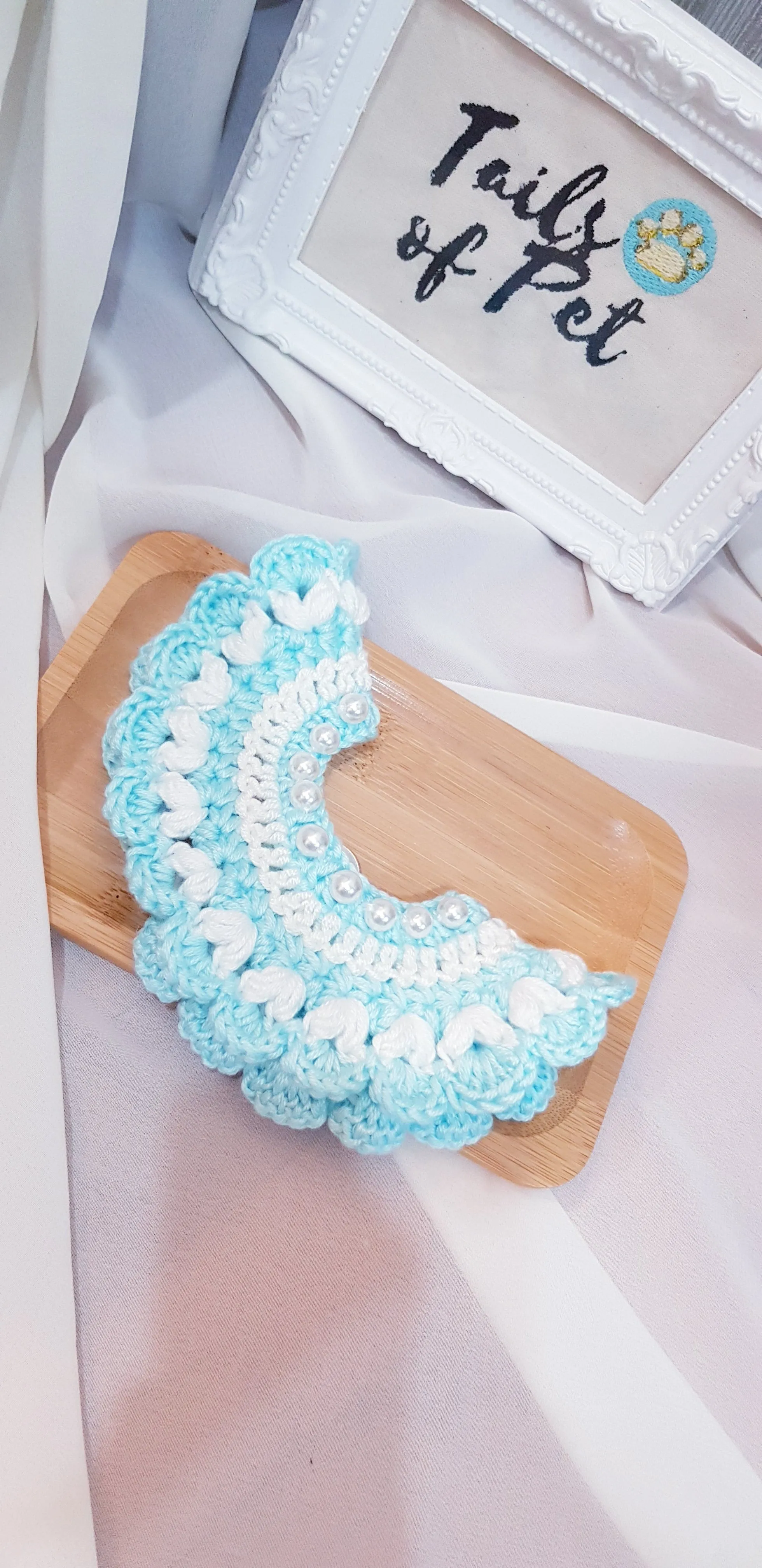 Sweet Dainty Tiffany cape with pearls (25 - 30cm)