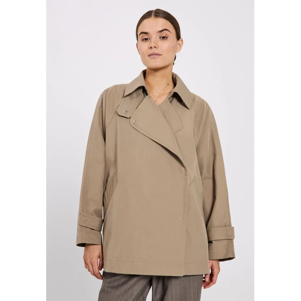 VANA short trench